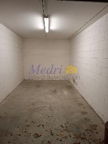 Foto Posti auto in Vicolo Gasometro 7, Cesena Centro Urbano di 18 m²