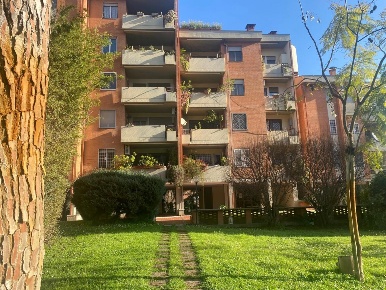 Foto Appartamento in Via Fiume Bianco, Roma Torrino di 130 m² con 5 locali