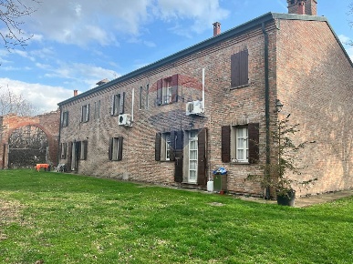 Foto Villa singola in Via Acquedotto, Ferrara Francolino di 432 m²