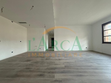 Foto Appartamento in Via Carvasaglio, Palazzolo sull'Oglio Centro di 110 m²