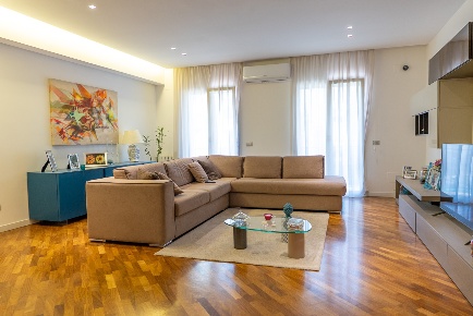 Foto Appartamento in Via Corsica 3, Siracusa Grottasanta - Tunisi di 150 m²