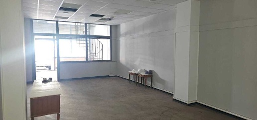 Foto Magazzino in Via Antonio Gramsci 59, Gravina di Catania Centro