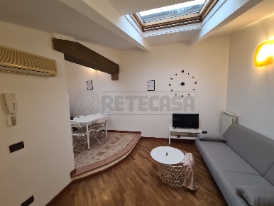 Foto Mansarde in Via Caduti del Borgo 15b, Cremona San Bernardo - Zaist