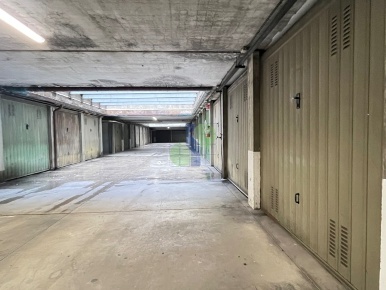 Foto Posti auto in Piazza Attias 21, Livorno Attias - Marconi di 12 m²