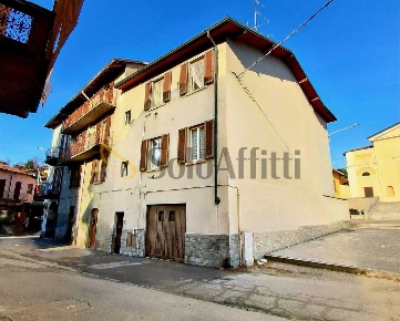 Foto Appartamento in Via Sant'Antonino 41, Como Albate - Muggiò di 75 m²