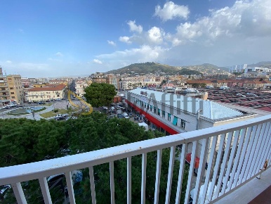 Foto Ufficio in Via Georgia 6, Reggio di Calabria Pineta Zerbi di 120 m²