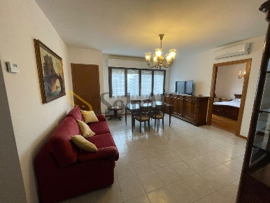 Foto Appartamento a Frosinone Tribunale di 100 m² con 4 locali in affitto