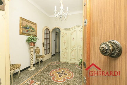 Foto Appartamento in Via Carlo Corsi 3, Genova Sestri Ponente di 84 m²