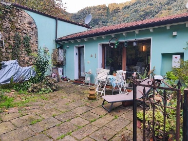 Foto Case semi ndipendenti in CAFAGGIO, Ameglia di 116 m² con 3 locali