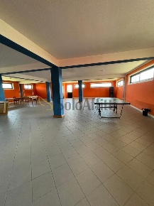 Foto Locale commerciale in Via Verdara 4, Strangolagalli Verdara di 300 m²