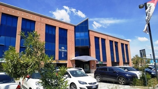 Foto Ufficio a San Benedetto del Tronto Porto d'Ascoli di 250 m² in vendita