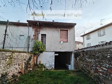 Foto Rustico a Carpenedolo Centro di 103 m² con 3 locali in vendita