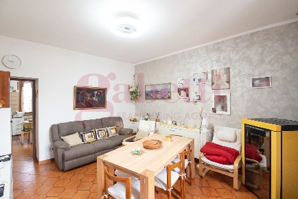 Foto Appartamento in Via Ponte 6, Cabiate di 150 m² con 3 locali in vendita