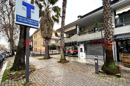 Foto Appartamento in Via Cesare Augusto 28, Latina Centro di 80 m²