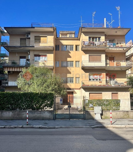 immagine annuncio 1 di 4