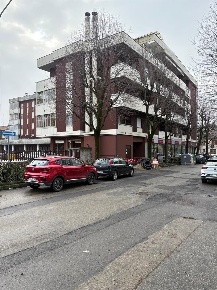 Foto Appartamento in via buozzi, Asti Centro Storico di 75 m² con 3 locali