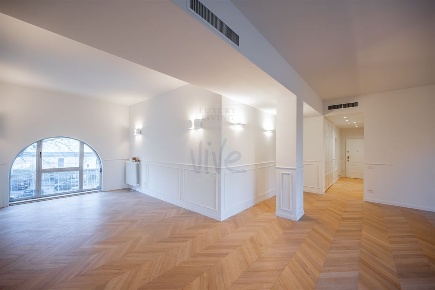 Foto Appartamento in Via Ariosto, Milano Vercelli - Wagner di 195 m²