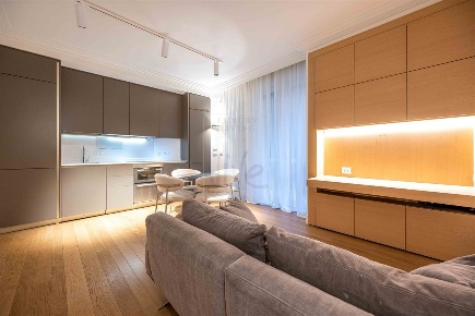 Foto Appartamento in Via Sandro Sandri, Milano Turati di 50 m² con 2 locali