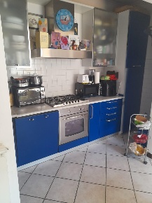 Foto Appartamento a Massa Marina di Massa Centro di 100 m² con 6 locali