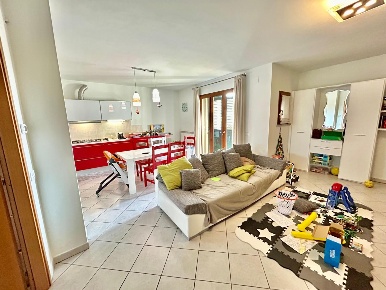 Foto Appartamento a Castelfiorentino Petrazzi di 75 m² con 3 locali