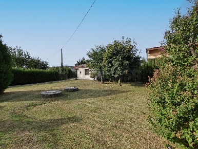 Foto Villa unifamiliare in Via del Lavoro 14, Brogliano Centro di 176 m²