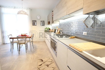 Foto Villa a schiera a Campodoro Centro di 217 m² con 8 locali in vendita