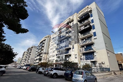 Foto Appartamento in Via Generale Luigi Bertett, Palermo Acqua dei Corsari