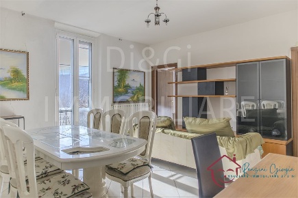 Foto Appartamento in Via Roma, Casanova Lerrone Centro di 110 m² in vendita