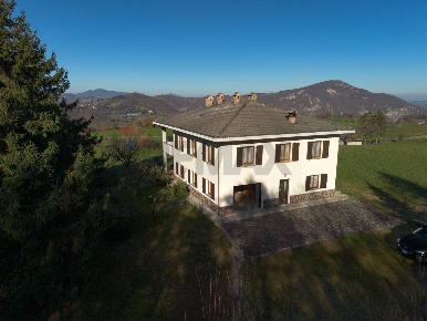 Foto Casa indipendente in strada del fagiano 25, Terenzo di 228 m²
