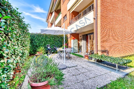 Foto Appartamento in VIA MARTIRI DELLE FOIBE 5, Biassono Centro di 56 m²