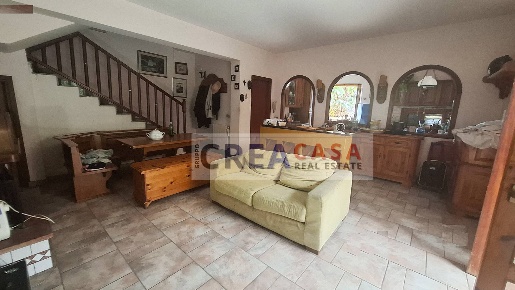 Foto Villa a schiera in via Garibaldi, Calatabiano di 240 m² con 6 locali