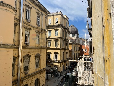 Foto Appartamento a Napoli Centro Storico di 106 m² con 2 locali in affitto