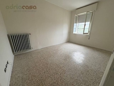 Foto Appartamento in Via Santa Maria del Monte, Saludecio di 70 m²