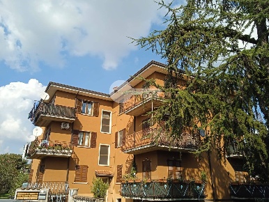 Foto Appartamento in Via Circuito Sud 43, Ghedi Centro di 100 m² in vendita