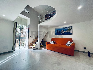 Foto Appartamento a Napoli Vomero di 75 m² con 4 locali in vendita