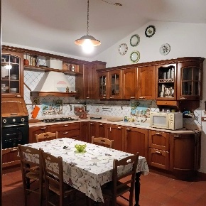 Foto Casa indipendente in via Colloredo 58, Campomarino di 558 m²