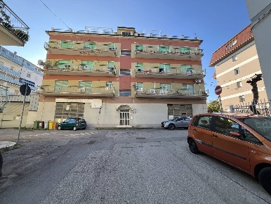 Foto Casa indipendente in VIA EURIPIDE, Vasto di 3000 m² con 1 locali