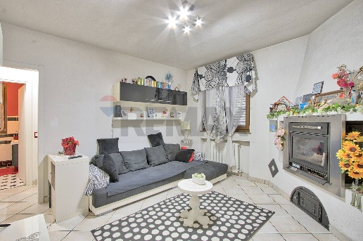 casa indipendente in vendita a Montevarchi in zona Levane