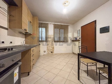 Foto Appartamento in Via Marconi 14, Besano di 62 m² con 1 locali