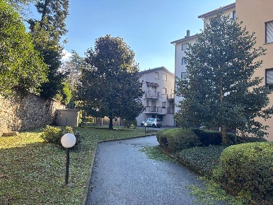 Foto Appartamento in VIA XI FEBBRAIO 21, Lecco Caleotto di 90 m² in vendita