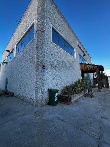 Foto Capannone industriale in Via Maestri del Lavoro 7, Collecorvino