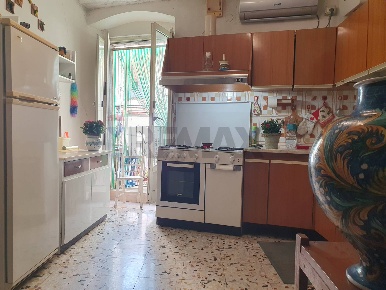Foto Appartamento in via Rizzari 10, Caltagirone Centro di 105 m²