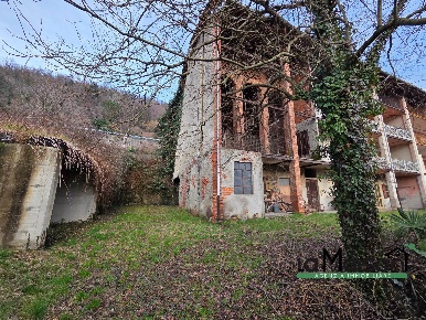 Foto Rustico in VIA MOIA 8, Burolo di 350 m² con 8 locali in vendita