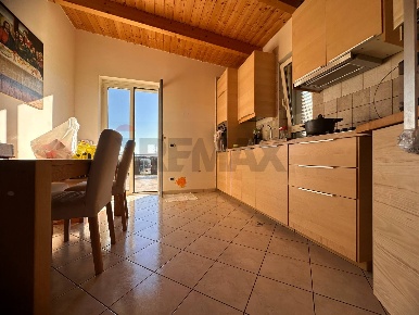 Foto Attico a Marano di Napoli Centro di 130 m² con 4 locali in vendita