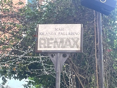 Foto Appartamento in Via Antonio De Curtis, Napoli San Carlo All'Arena