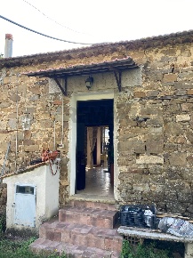Foto Rustico in Contrada  Giuprino, Felitto di 75 m² con 2 locali