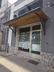 Foto Locale commerciale in via leverano 13, Carmiano Centro di 75 m²