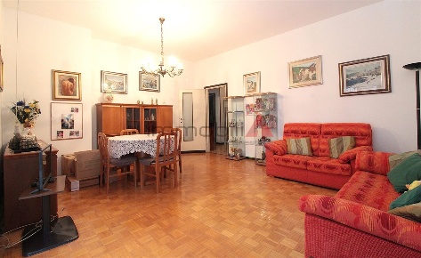 Foto Appartamento a Cernusco sul Naviglio di 120 m² con 3 locali in vendita