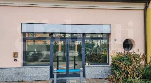 Foto Ufficio in Via Circonvallazione Liberazione 1, Centro di 75 m²