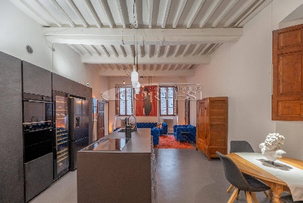 Foto Appartamento a Città di Castello di 185 m² con 9 locali in vendita